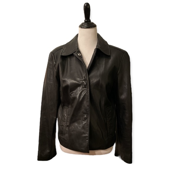 🎉PRICE DROP SALE🎉 EUC Siena Studio 90’s Inspired Leather Jacket - Picture 2 of 6